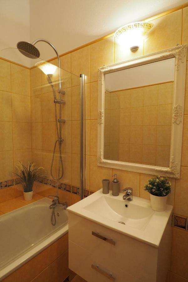 Kghn Apartments Tkacka 什切青 外观 照片